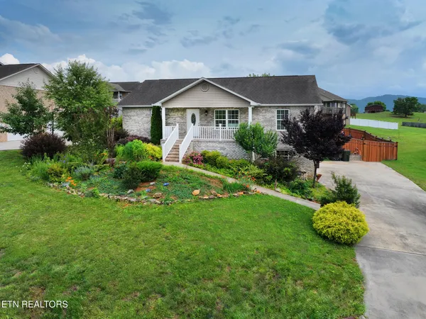 $409,900 | 2122 Murphys Chapel Drive, Sevierville, TN 37876