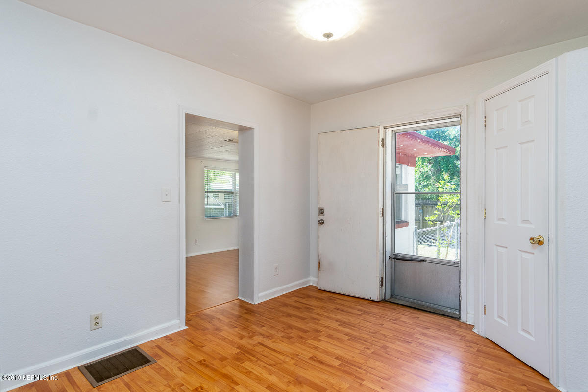 5346 Burdette Road Jacksonville, FL 32211 - Photo 7 of 34 Dining Rm_