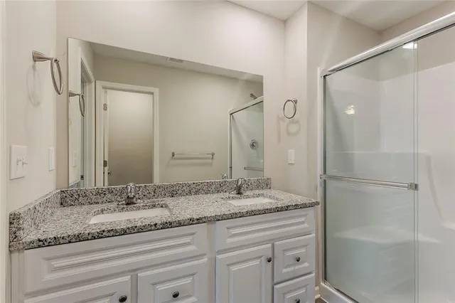 $335,000 | 9806 East 219th Circle, Peculiar, MO 64078