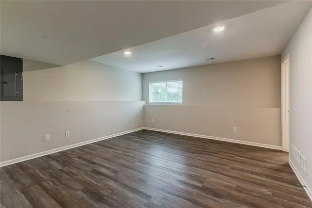 $335,000 | 9806 East 219th Circle, Peculiar, MO 64078