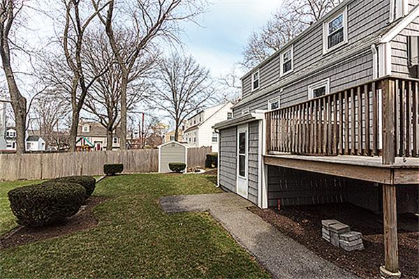 33 Sycamore Road Melrose, MA 02176 - Photo 23 of 27 Gallery Image 23