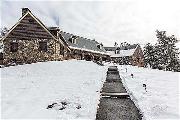 33 Sycamore Road Melrose, MA 02176 - Photo 27 of 27 Gallery Image 27