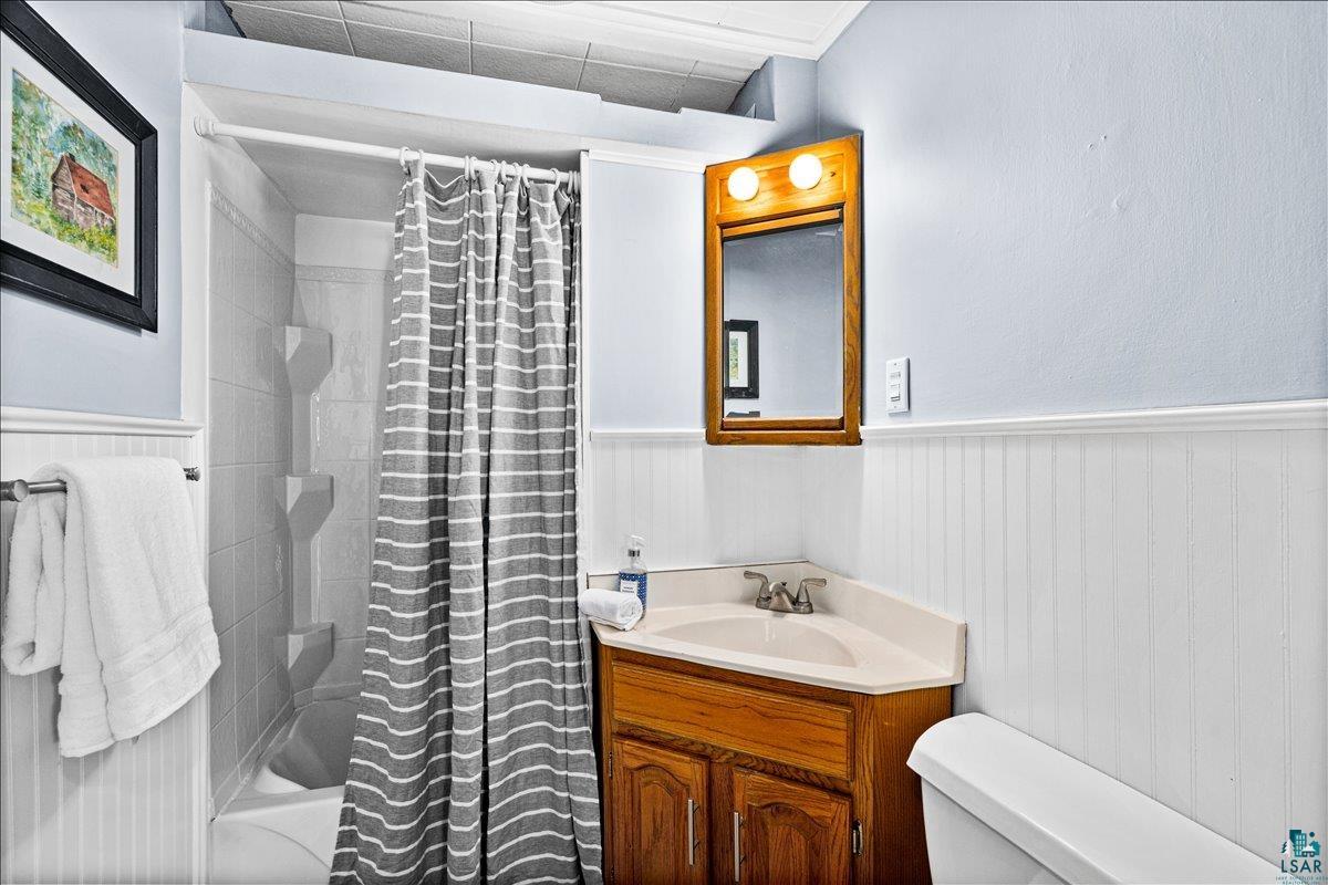 408 Summit Avenue Proctor, MN 55810 - Photo 16 of 32