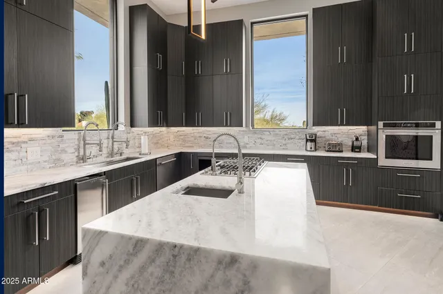 $19,000 | 3282 East Palo Verde Drive, Paradise Valley, AZ 85253