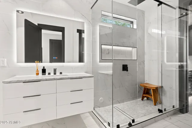 $19,000 | 3282 East Palo Verde Drive, Paradise Valley, AZ 85253