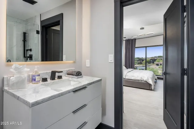 $19,000 | 3282 East Palo Verde Drive, Paradise Valley, AZ 85253