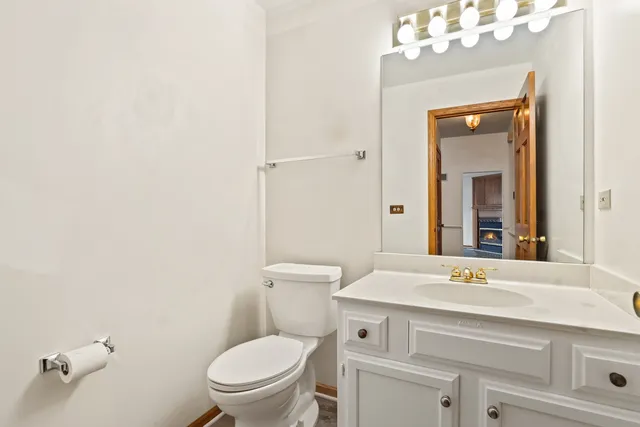 $525,000 | 14518 Golf Road, Orland Park, IL 60462