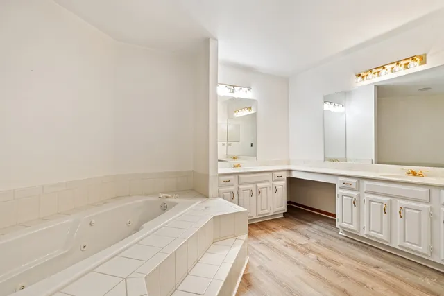 $525,000 | 14518 Golf Road, Orland Park, IL 60462