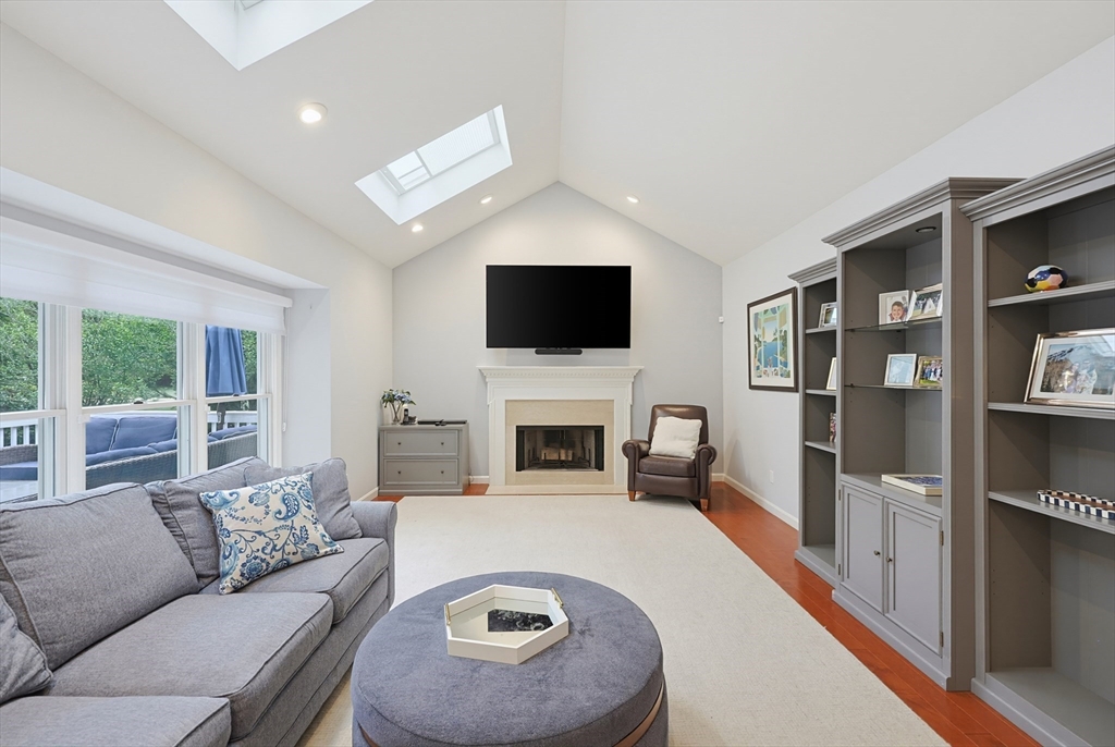 12 Iron Hollow Road Sharon, MA 02067 - Photo 16 of 41