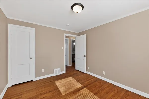 $119,900 | 7717 Sni A Bar Terrace, Kansas City, MO 64129
