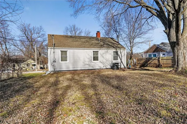 $119,900 | 7717 Sni A Bar Terrace, Kansas City, MO 64129