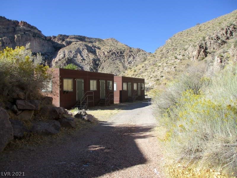 17236 Sr Highway Caliente, NV 89008 - Photo 12 of 34 Staff Quarters