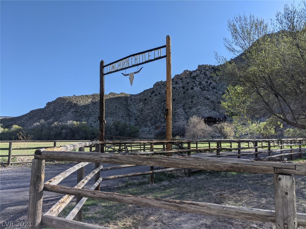 17236 Sr Highway Caliente, NV 89008 - Photo 5 of 34 Front Entrance of Property