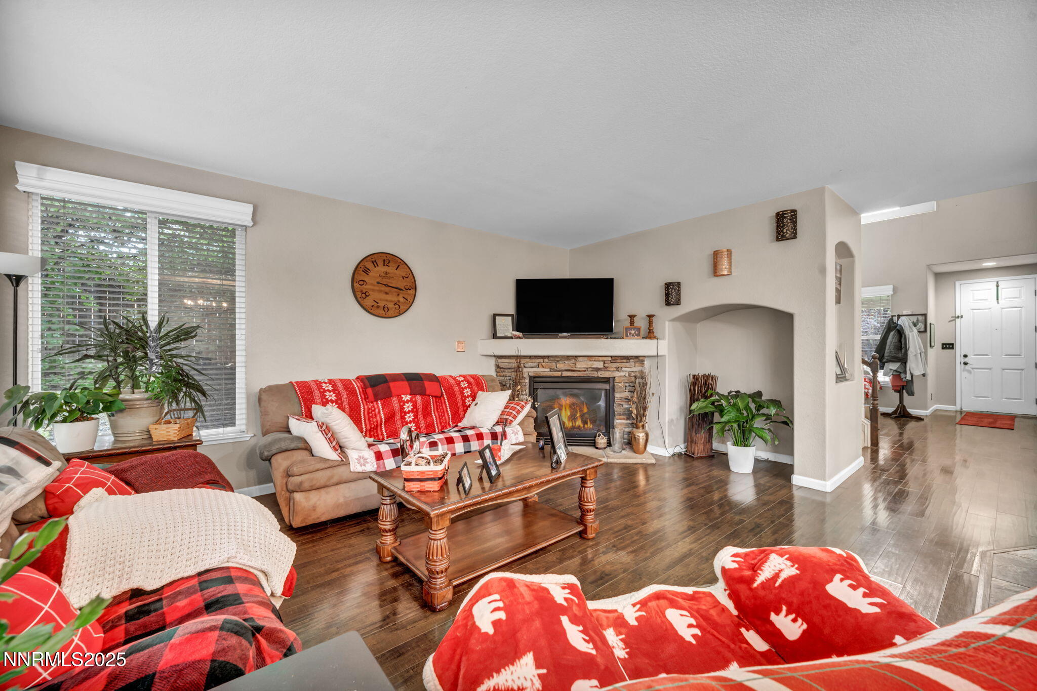 2971 Fox Trail Drive Reno, NV 89523 - Photo 6 of 45 a living room with furniture and a flat screen tv