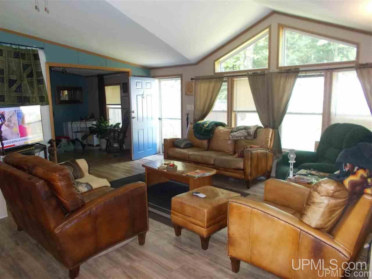 4485 Co Road Florence, WI 54121 - Photo 2 of 25