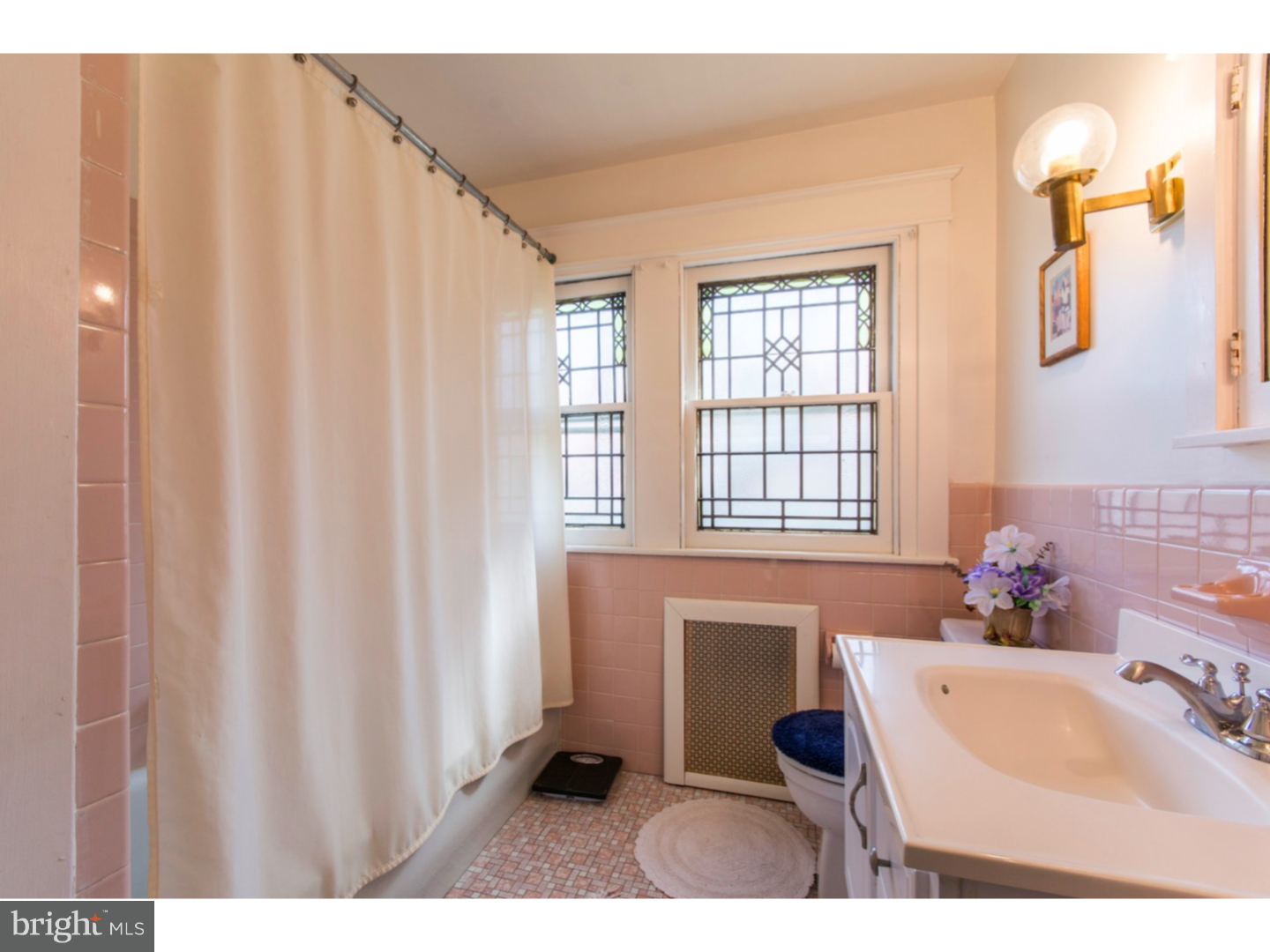 6460 Sherwood Road Philadelphia, PA 19151 - Photo 22 of 25 Gallery Image 22