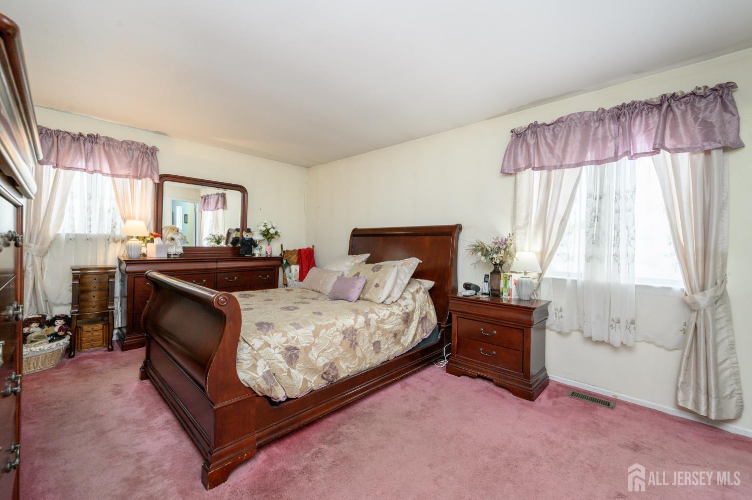 20 Snowdrift Lane Howell, NJ 07731 - Photo 24 of 35