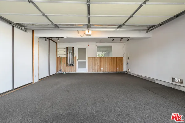 $920,000 | 8821 Penridge Place, Inglewood, CA 90305