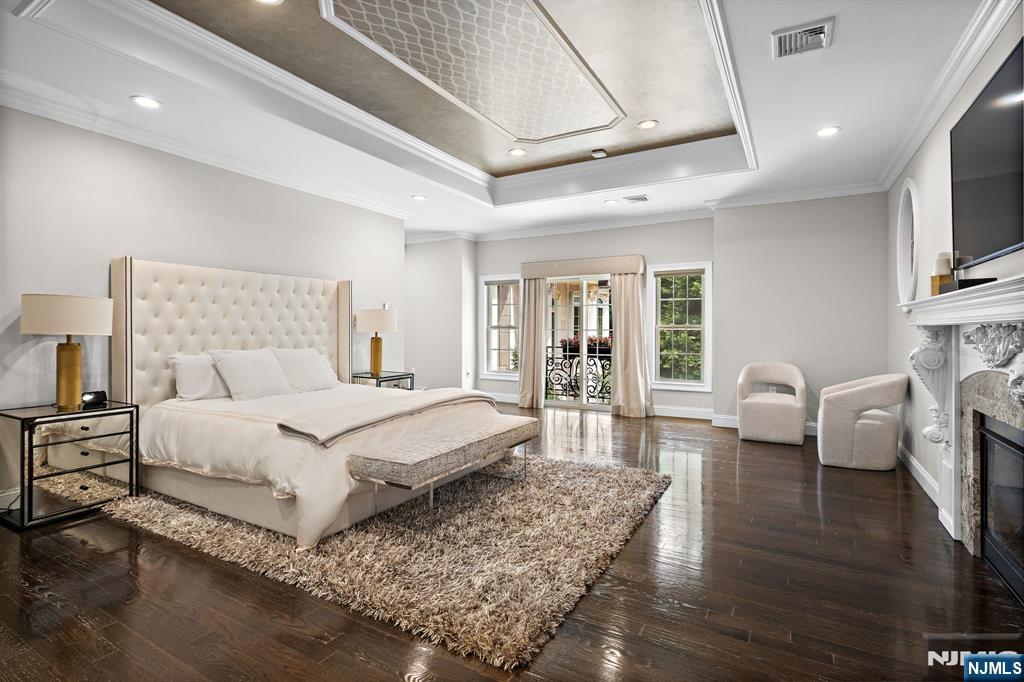 56 Lilac Lane Paramus, NJ 07652 - Photo 14 of 33