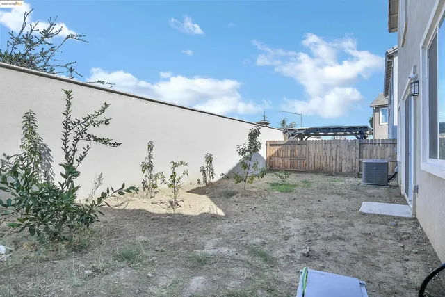 $674,000 | 876 Diamante Way, Oakley, CA 94561