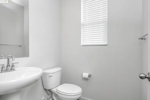 $674,000 | 876 Diamante Way, Oakley, CA 94561