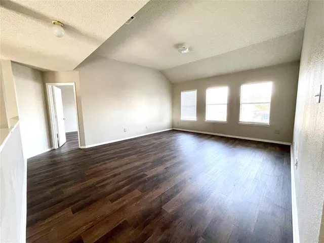 $2,700 | 7728 Parkwood Plaza Drive, Fort Worth, TX 76137