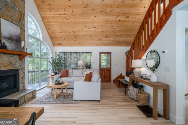 $449,900 | 56 Hunter Hill Way, Ellijay, GA 30540