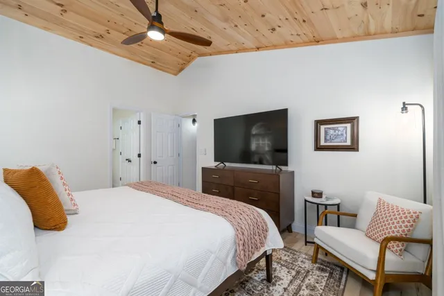 $449,900 | 56 Hunter Hill Way, Ellijay, GA 30540