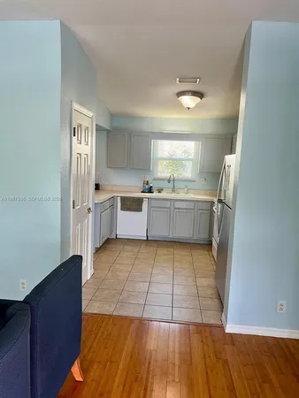 $4,000 | 31107 Ave I, Unit 31107, Big Pine Key, FL 33043