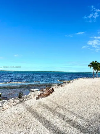 $4,000 | 31107 Ave I, Unit 31107, Big Pine Key, FL 33043