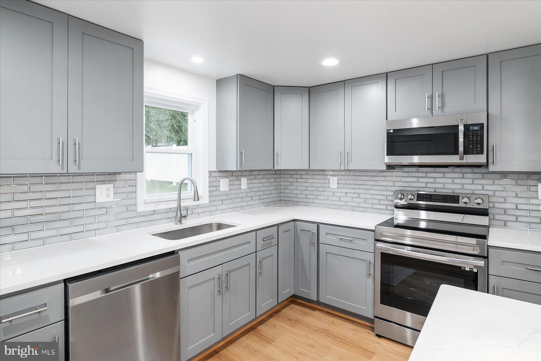 1806 Ray Leonard Road Landover, MD 20785 - Photo 8 of 22 Kitchen