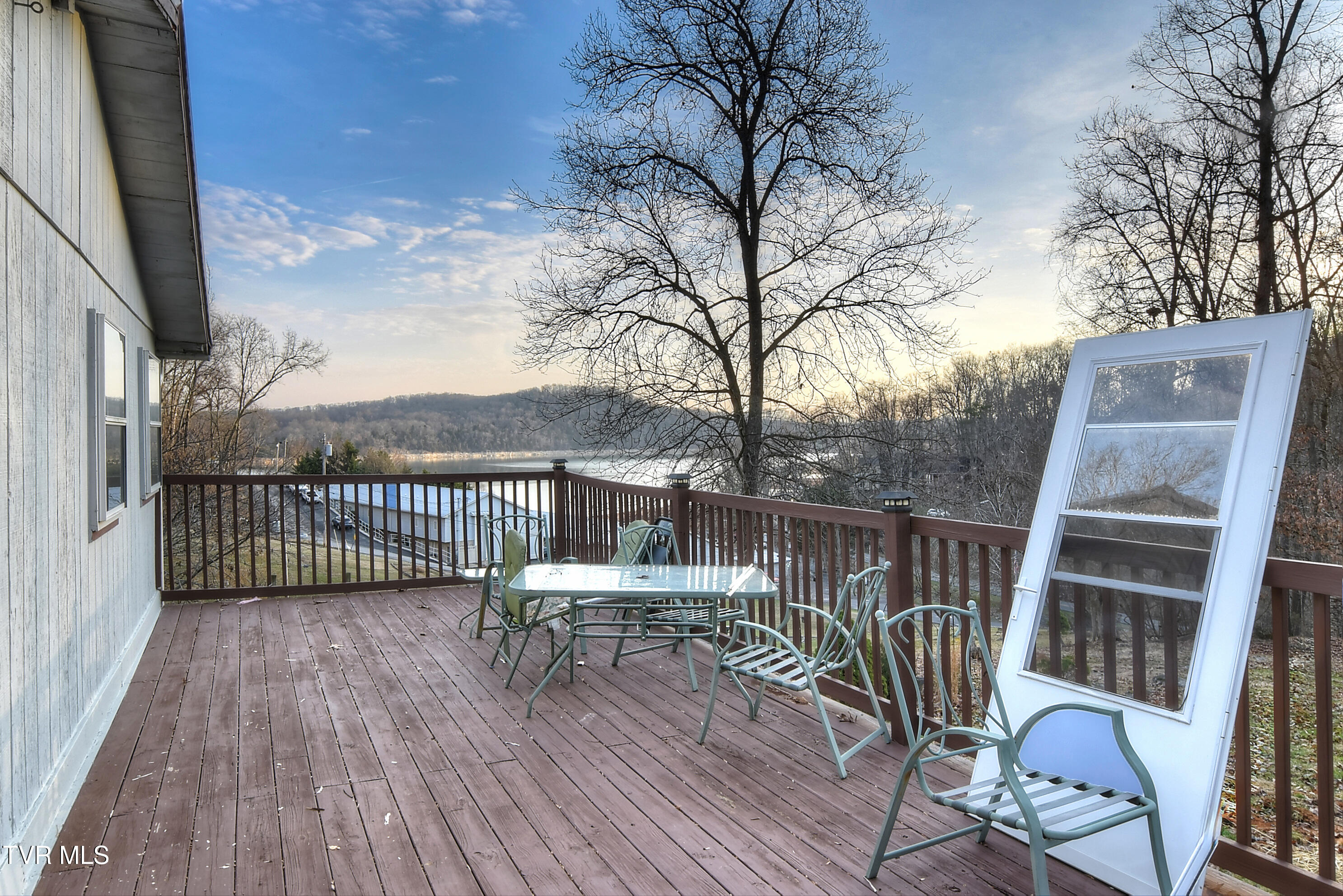 137 Valley Street Gray, TN 37615 - Photo 28 of 32 28