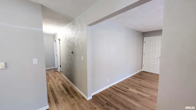 $279,900 | 103 Hollands Grove Lane, Washington, IL 61571