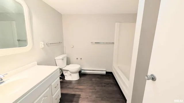 $279,900 | 103 Hollands Grove Lane, Washington, IL 61571