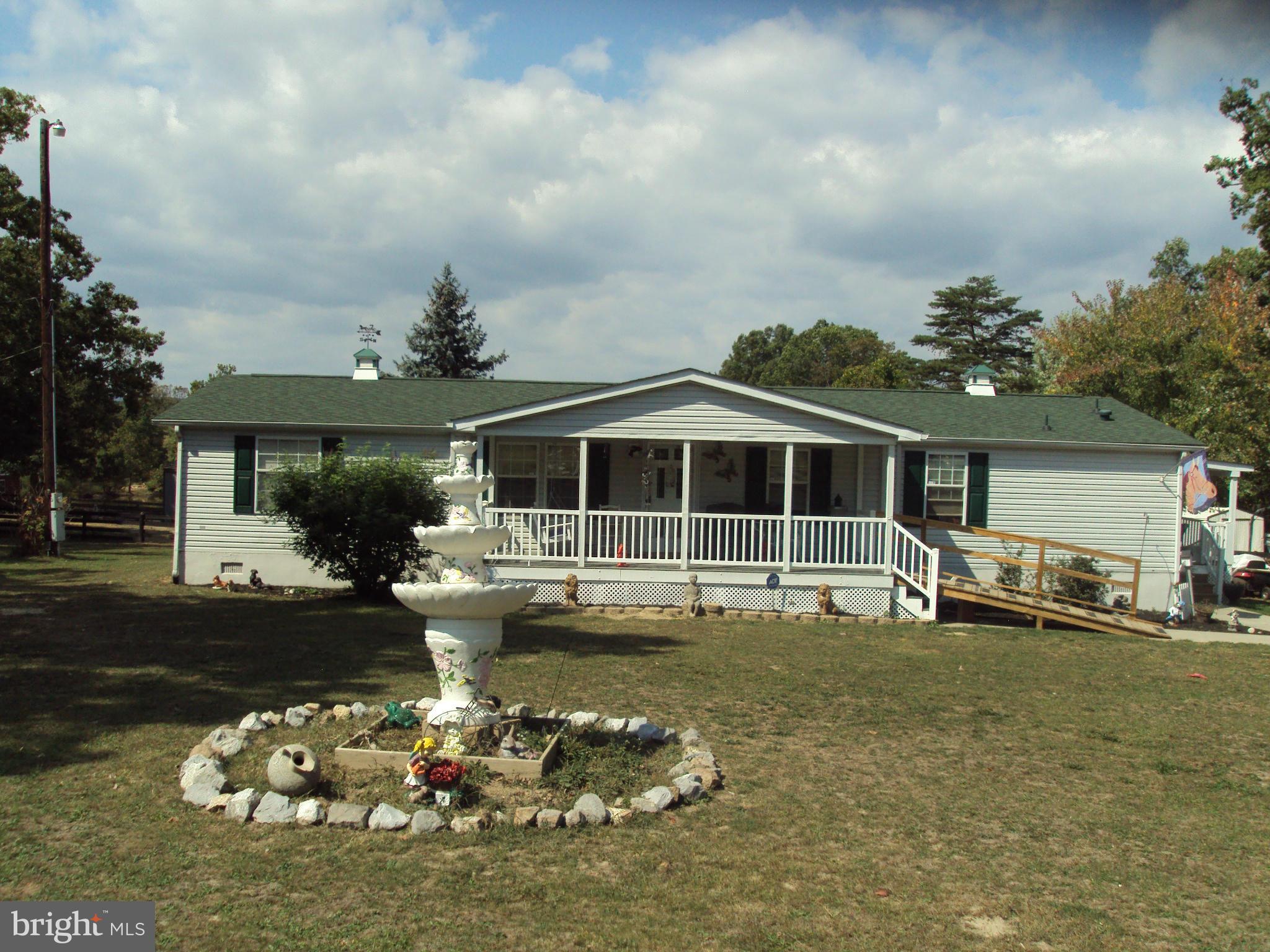 464 Marple Road Winchester, VA 22603 - Photo 1 of 12 Exterior (Front)