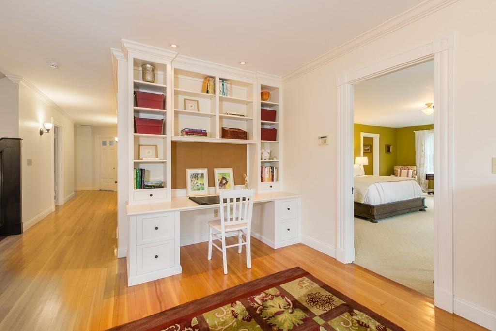 106 Koning Farm Road Carlisle, MA 01741 - Photo 19 of 39 a living room with furniture and a table