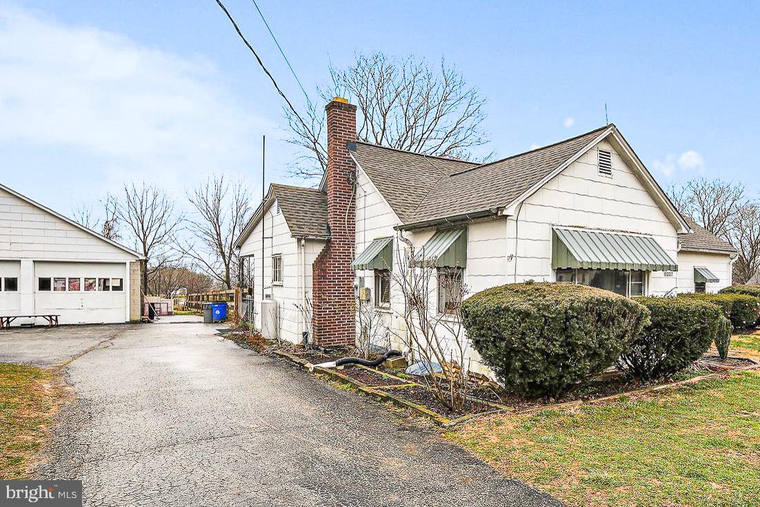 15227 Old Hanover Road Upperco, MD 21155 - Photo 19 of 22 Side View of the House