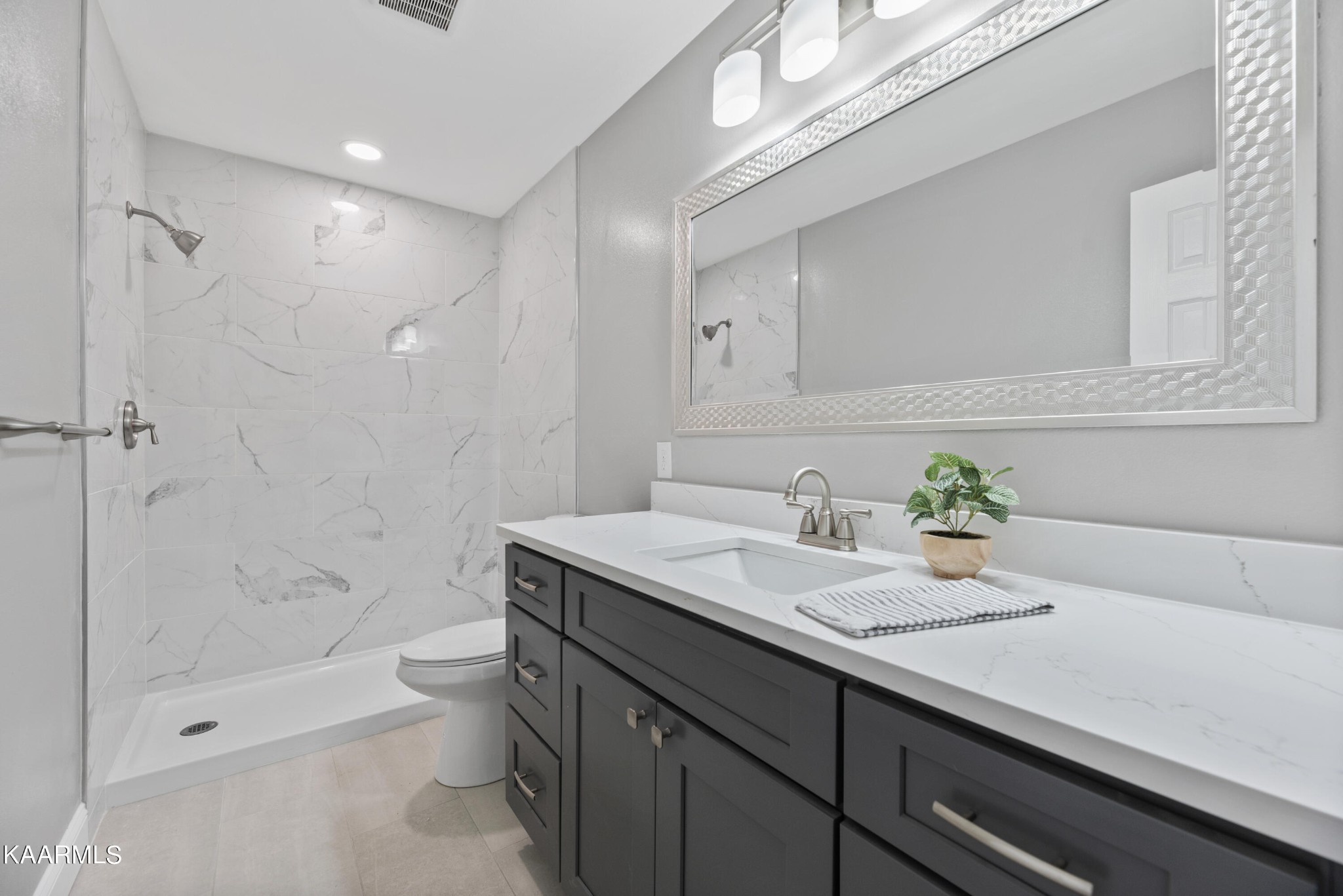 634 Deaderick Road Knoxville, TN 37920 - Photo 16 of 37 Gallery Image 16
