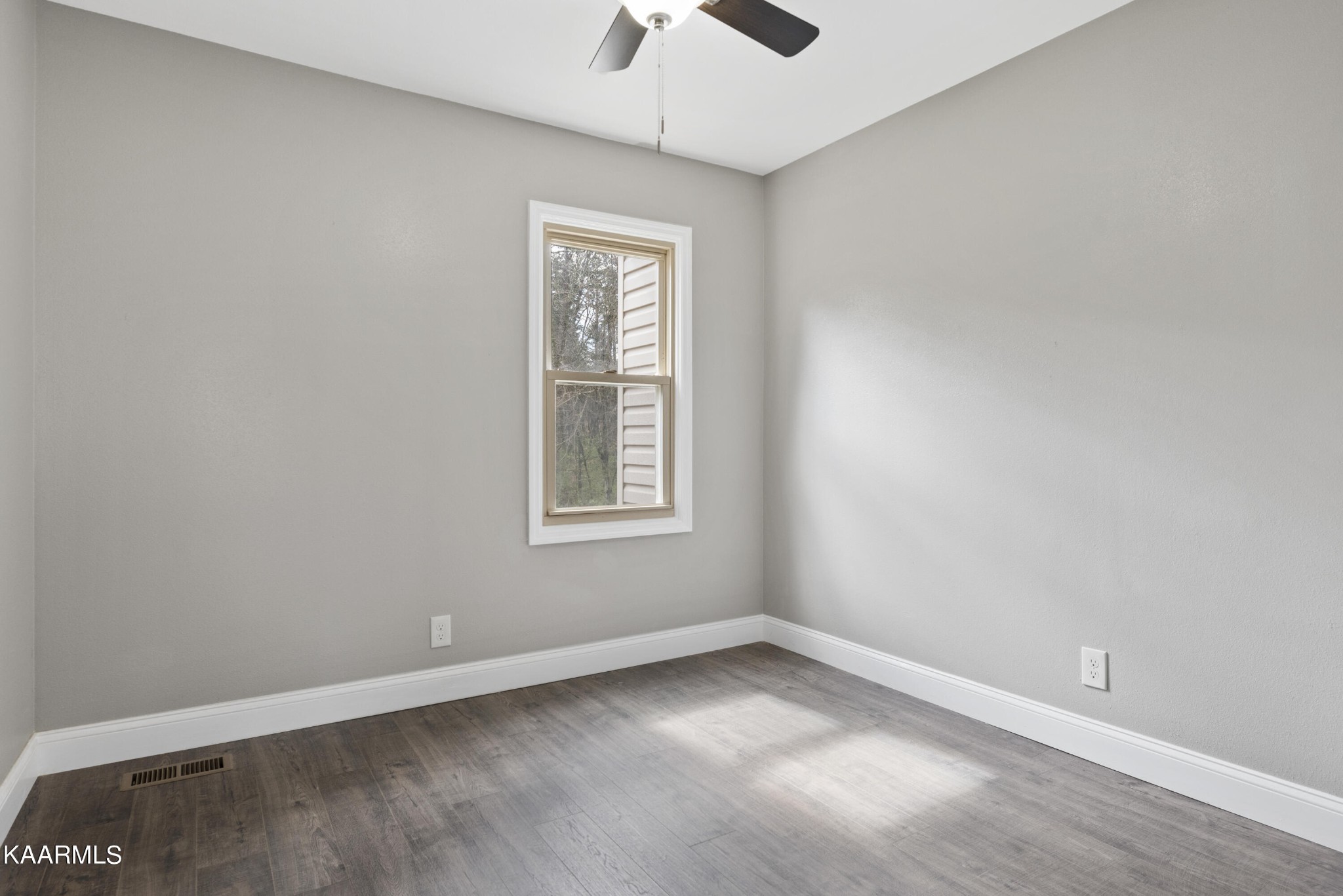 634 Deaderick Road Knoxville, TN 37920 - Photo 20 of 37 Gallery Image 20