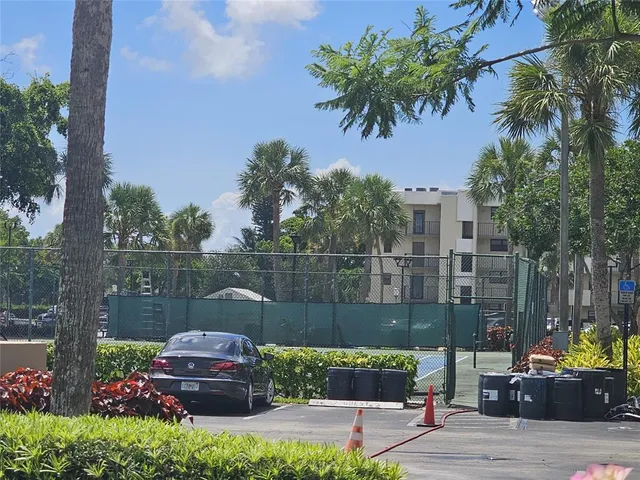 $235,000 | 2450 DC Country Club Boulevard, Unit 203B, Deerfield Beach, FL 33442