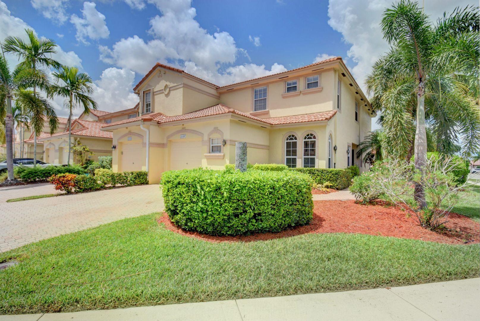21097 Vía Eden Boca Raton, FL 33433 - Photo 1 of 29 front view