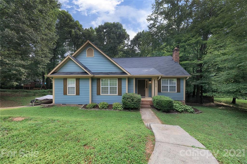 228 Bubbling Well Road Denver, NC 28037 - Photo 2 of 30 Gallery Image 2