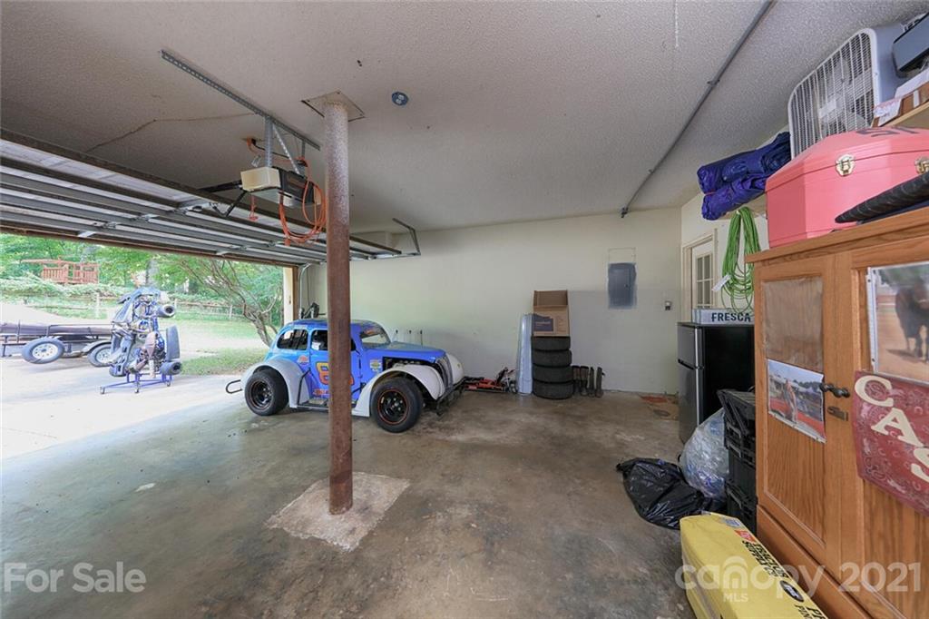 228 Bubbling Well Road Denver, NC 28037 - Photo 24 of 30 Gallery Image 24