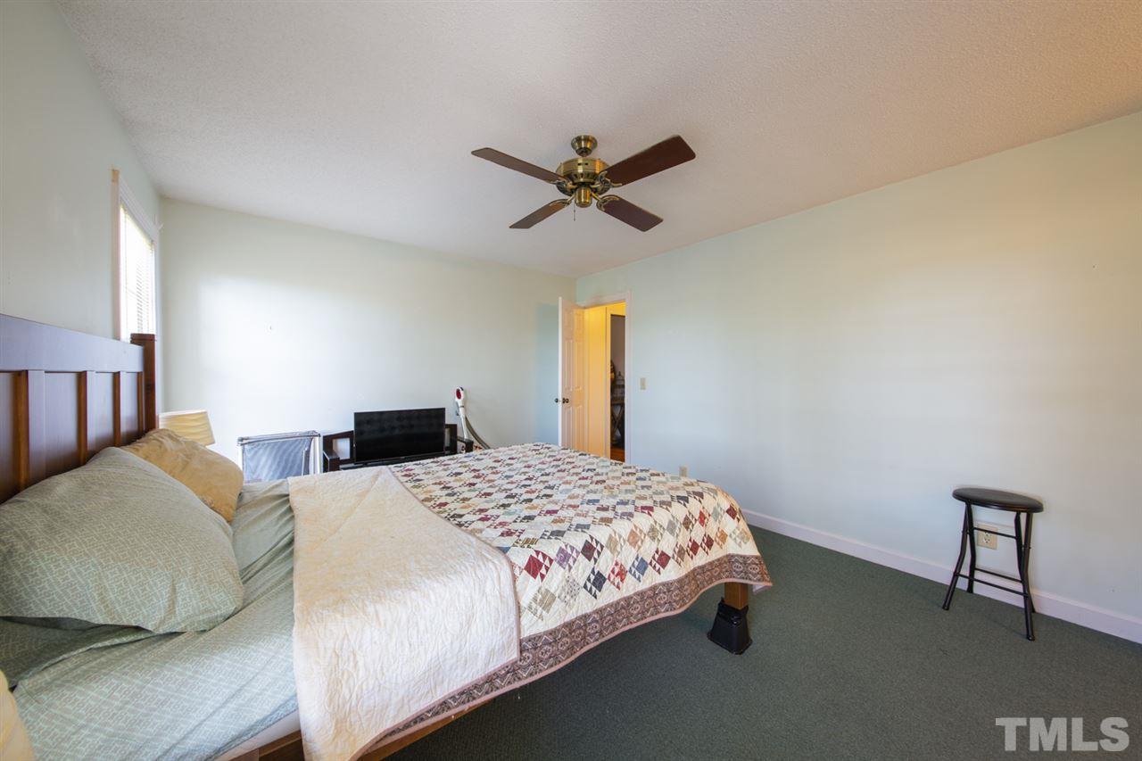 5804 Hampton Ridge Road Raleigh, NC 27603 - Photo 14 of 30