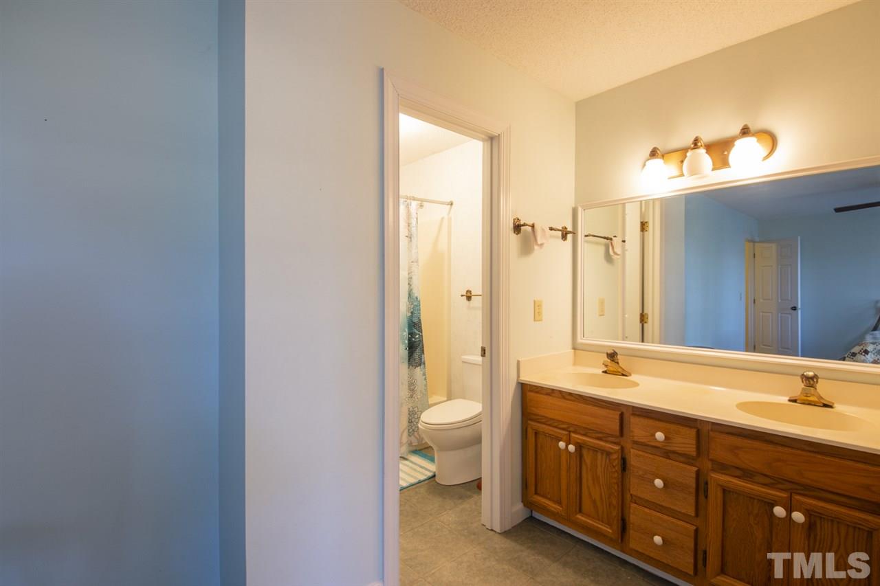 5804 Hampton Ridge Road Raleigh, NC 27603 - Photo 15 of 30