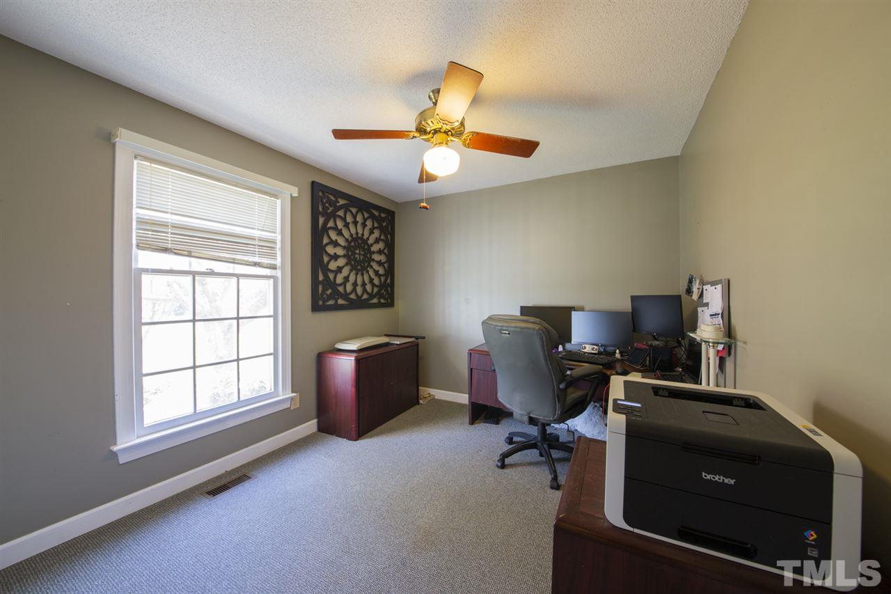 5804 Hampton Ridge Road Raleigh, NC 27603 - Photo 20 of 30