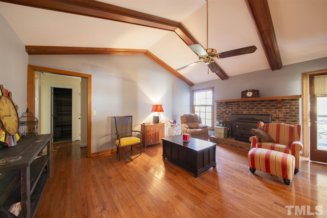 5804 Hampton Ridge Road Raleigh, NC 27603 - Photo 9 of 30