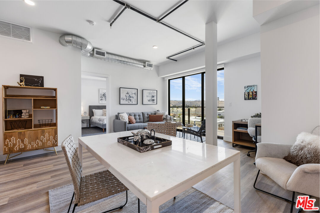 3800 Mentone Avenue, Unit 304 Culver City, CA 90232 - Photo 8 of 14