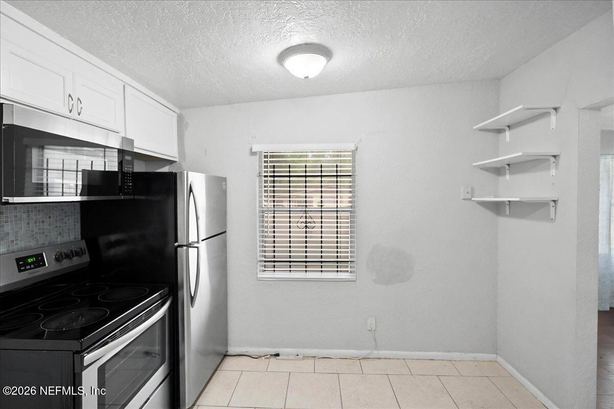 6601 Cleveland Road Jacksonville, FL 32209 - Photo 11 of 21 53cc6f7f-cb4d-4045-b0f8-1243e9f26d56