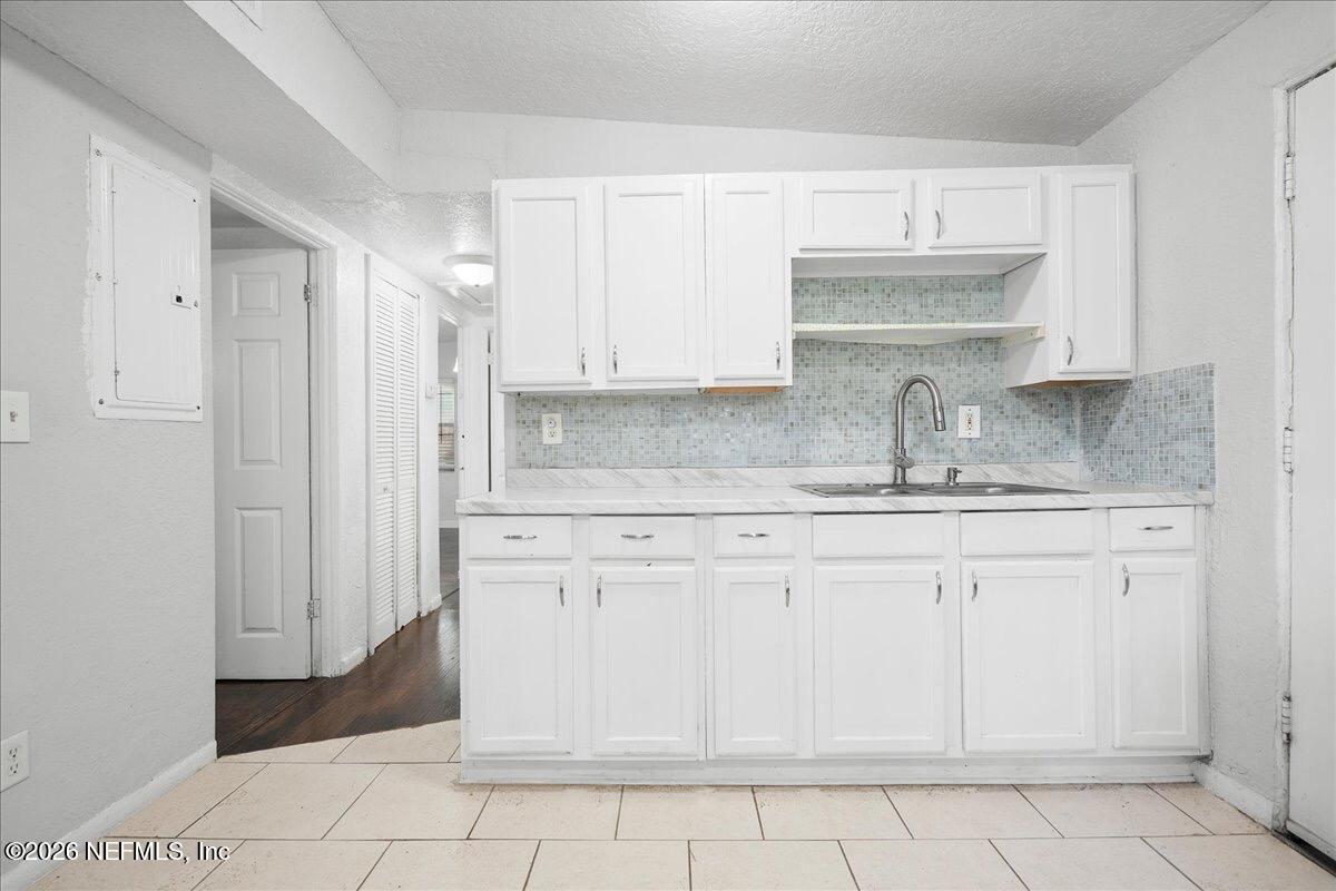 6601 Cleveland Road Jacksonville, FL 32209 - Photo 13 of 21 326d1f32-edc1-4bbb-bf6b-6045cd605abe